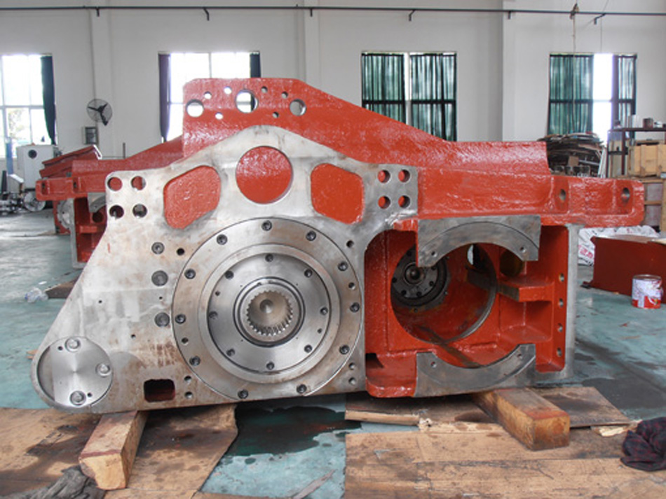 牵引减速箱2-1.jpg